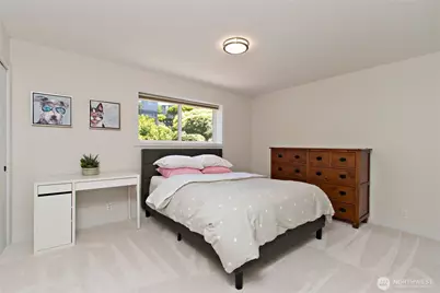 4935 116th Place SE, Bellevue, WA 98006 - Photo 17