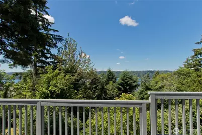 4935 116th Place SE, Bellevue, WA 98006 - Photo 13
