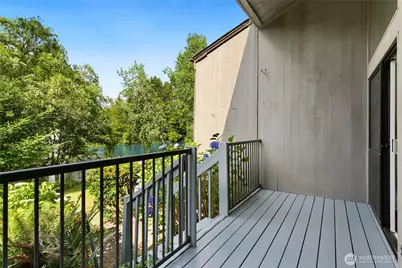 13832 NE 66th Street #605, Redmond, WA 98052 - Photo 15