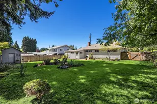 4009 NE 23rd Pl, Renton, WA 98056 - Photo 3