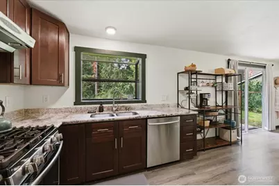 10430 38th Avenue NE, Marysville, WA 98271 - Photo 11