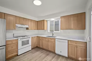4 107th St SE, Everett, WA 98204 - Photo 5