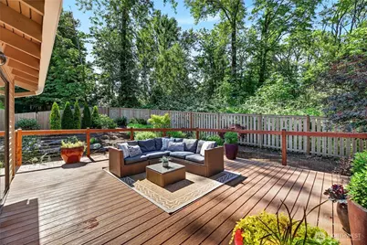 5927 135th Place SE, Bellevue, WA 98006 - Photo 33