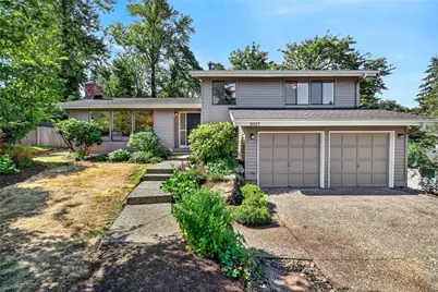 5927 135th Place SE, Bellevue, WA 98006 - Photo 1