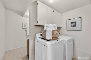 5927 135th Pl SE, Bellevue, WA 98006 - Photo 29