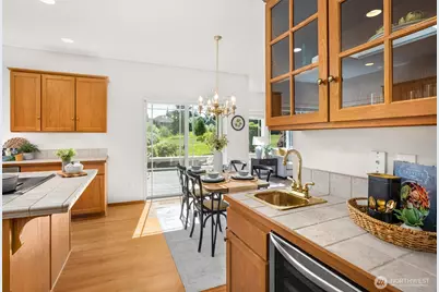 1218 Alpine View Drive, Mount Vernon, WA 98274 - Photo 7