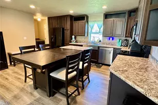 20 W Freedom Ln, Shelton, WA 98584 - Photo 5