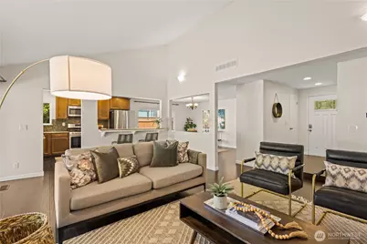 15027 SE Fairwood Boulevard, Renton, WA 98058 - Photo 5