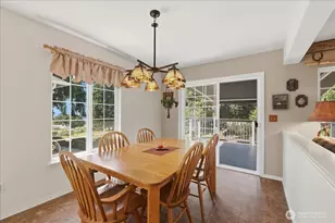 16511 38th St E, Lake Tapps, WA 98391 - Photo 11