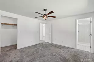 16409 92 Ave E, Puyallup, WA 98375 - Photo 17