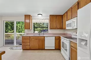 16409 92 Ave E, Puyallup, WA 98375 - Photo 9