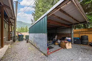 8372 Juniper Ln, Maple Falls, WA 98266 - Photo 5