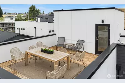 4425 Fremont Avenue N #B, Seattle, WA 98103 - Photo 25