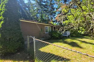 3591 Pine Rd, Bremerton, WA 98310 - Photo 5