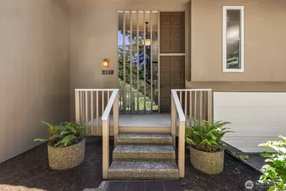 2119 Sahalee Drive W, Sammamish, WA 98074 - Photo 5