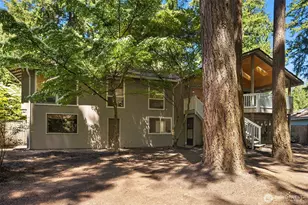 2119 Sahalee Dr W, Sammamish, WA 98074 - Photo 35