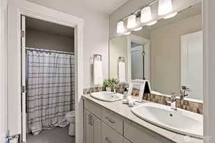 3766 Monterey Ct NE, Renton, WA 98056 - Photo 27