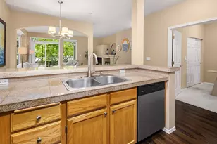 5400 Harbour Pointe Blvd, Mukilteo, WA 98275 - Photo 5