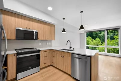 820 N State Street #606, Bellingham, WA 98225 - Photo 9