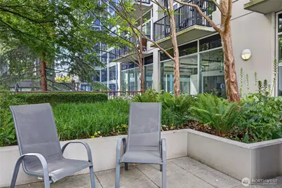 2717 Western Avenue #5002, Seattle, WA 98121 - Photo 25