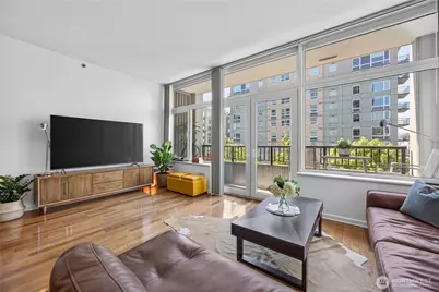2717 Western Avenue #5002, Seattle, WA 98121 - Photo 3
