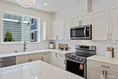 263 NW 42nd Street, Seattle, WA 98107 - Photo 11