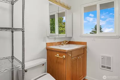 24029 24th Avenue S, Des Moines, WA 98198 - Photo 25