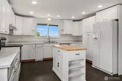 24029 24th Avenue S, Des Moines, WA 98198 - Photo 17