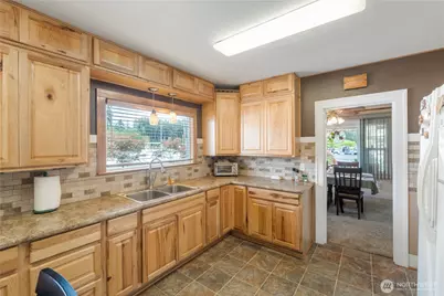 20341 Old Highway 99 SW, Centralia, WA 98531 - Photo 3