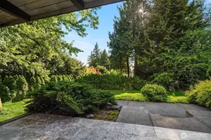 2851 Evergreen Point Rd, Medina, WA 98039 - Photo 17
