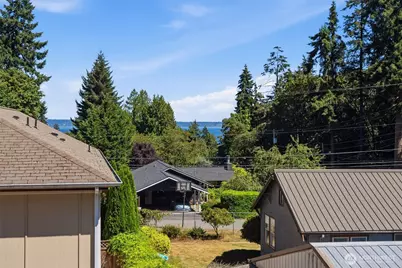 18656 4th Avenue NE, Suquamish, WA 98392 - Photo 15