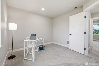 212 Carolina St, Bellingham, WA 98225 - Photo 17
