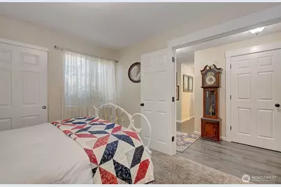 13117 NW 8th Avenue #B, Vancouver, WA 98685 - Photo 15