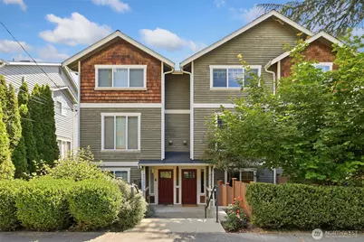 6526 34th Avenue NE #B, Seattle, WA 98115 - Photo 1