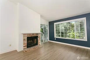12385 SE 41st Ln, Bellevue, WA 98006 - Photo 13