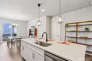 13149 E 188th Ave, Bonney Lake, WA 98391 - Photo 5