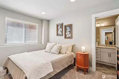 13149 E 188th Avenue, Bonney Lake, WA 98391 - Photo 11