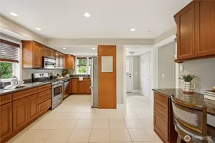 8903 3rd Ave NW, Seattle, WA 98117 - Photo 11