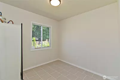5910 E J Street, Tacoma, WA 98404 - Photo 13
