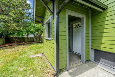 1402 S 80th Street, Tacoma, WA 98408 - Photo 37