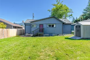 1031 W Glenwood St, Port Angeles, WA 98363 - Photo 29