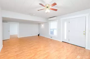 1031 W Glenwood St, Port Angeles, WA 98363 - Photo 5