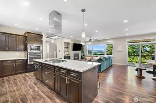1221 34th St, Bellingham, WA 98229 - Photo 5