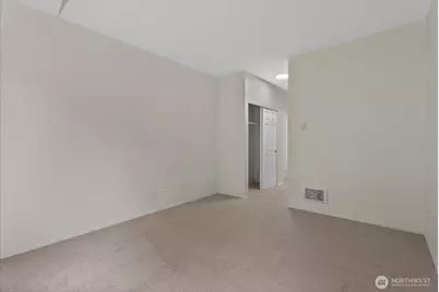 12712 Admiralty Way #G304, Everett, WA 98204 - Photo 13