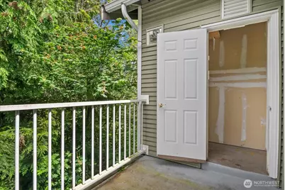 12712 Admiralty Way #G304, Everett, WA 98204 - Photo 21