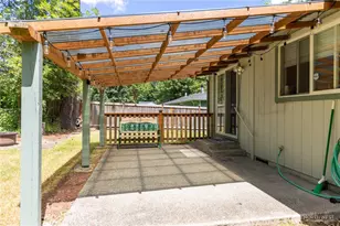 9922 F Street E, Tacoma, WA 98445 - Photo 37