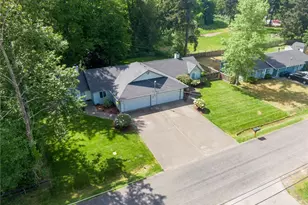 9922 F Street E, Tacoma, WA 98445 - Photo 3