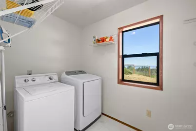 1809 E Woodhaven Lane, Port Angeles, WA 98362 - Photo 15