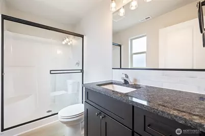 215 Lessor Loop, Moses Lake, WA 98837 - Photo 17