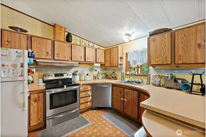 20715 84th Ave E, Spanaway, WA 98387 - Photo 9